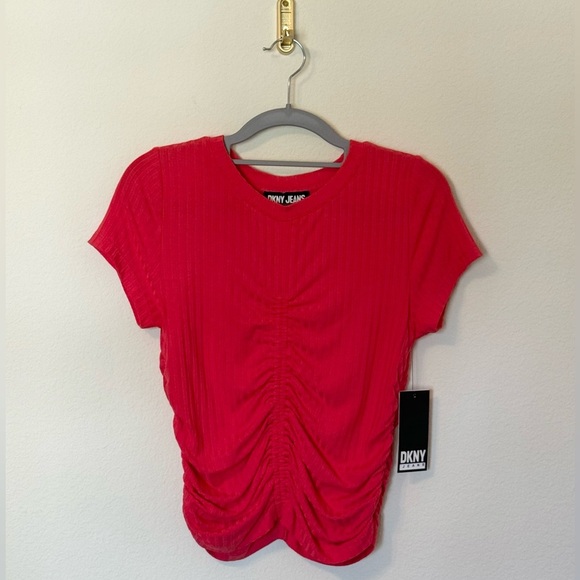 DKNY Coral Red Ruched Short Sleeve Cute Top NWT- Size Small - Picture 3 of 8